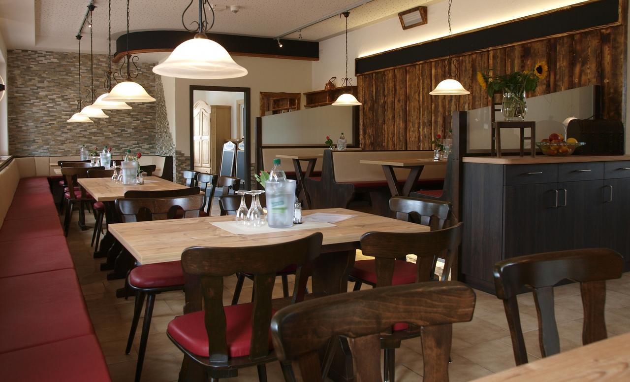 Fraenkischer Hof --- Hotel In Pegnitz --- Schlabecks Fraenkischer Hof Eksteriør bilde